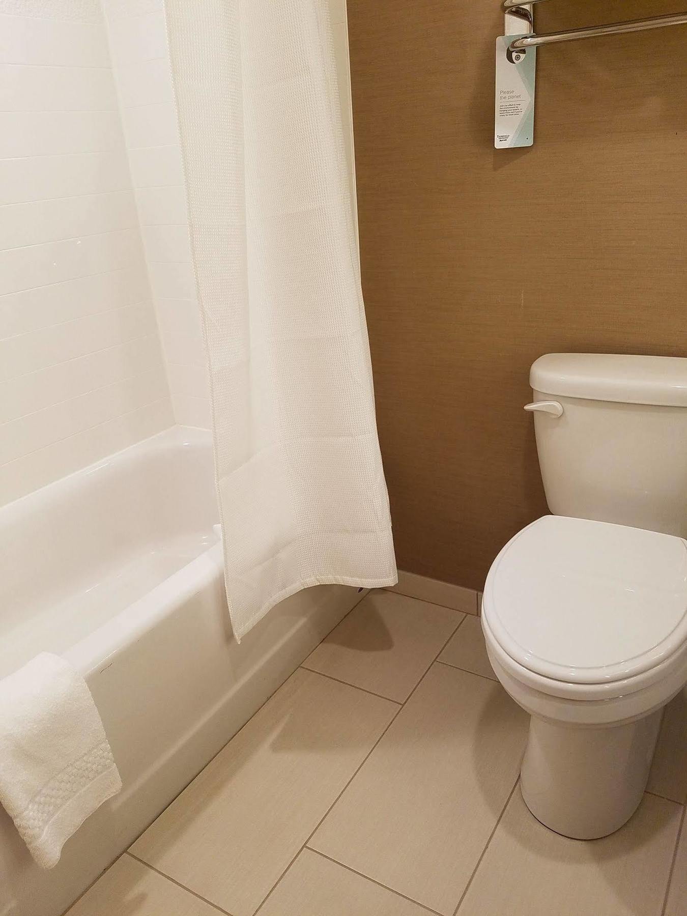 Fairfield & By Marriott Springfield 3* Holyoke
