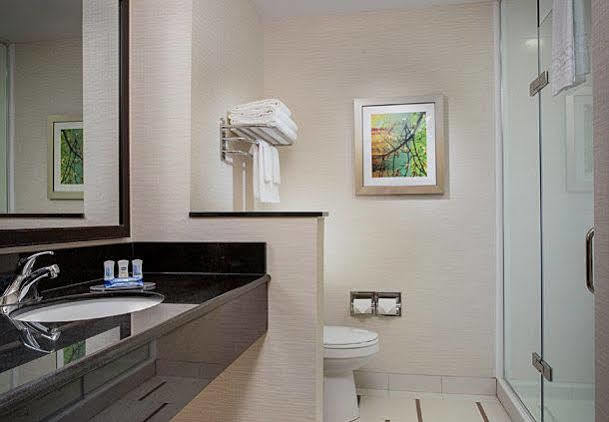 Hotel Fairfield & By Marriott Springfield